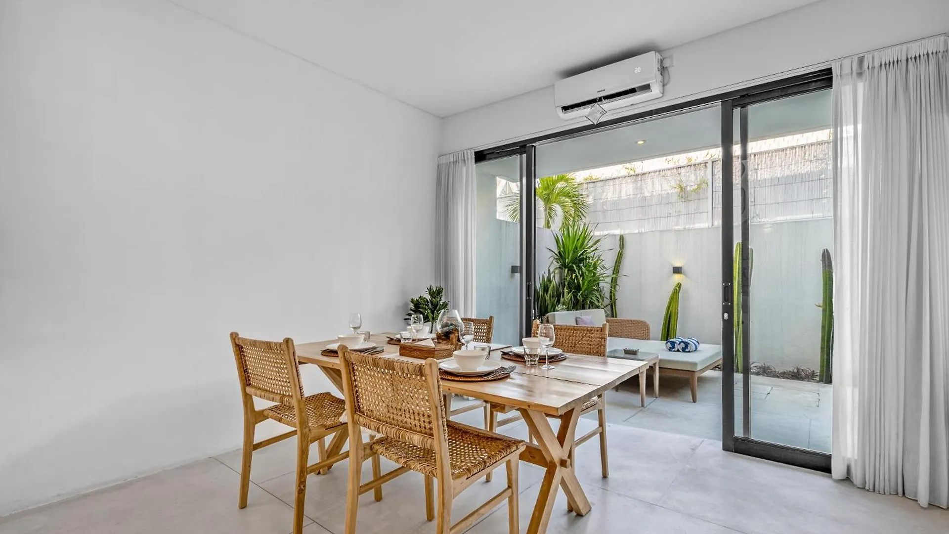 Besso Villa By Betterplace Canggu  0*, Canggu (Bali)