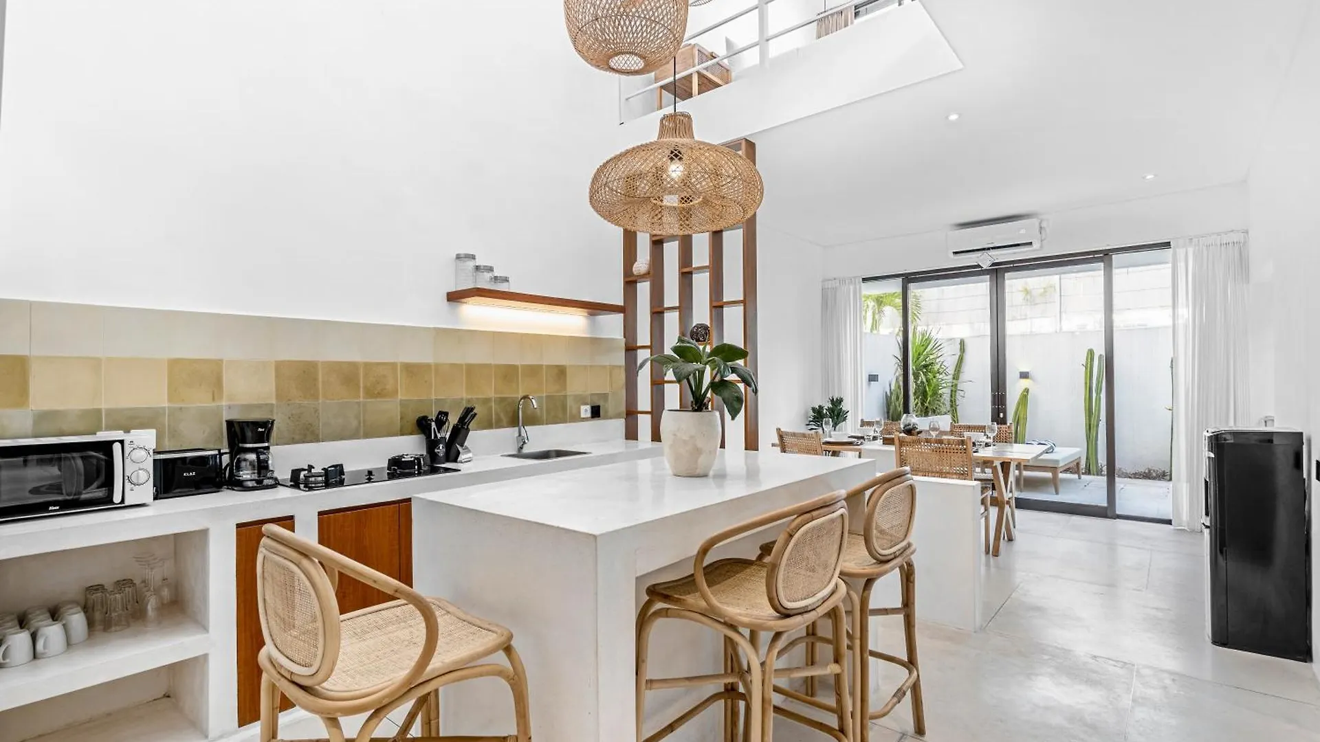 Besso Villa By Betterplace Canggu  Indonesia